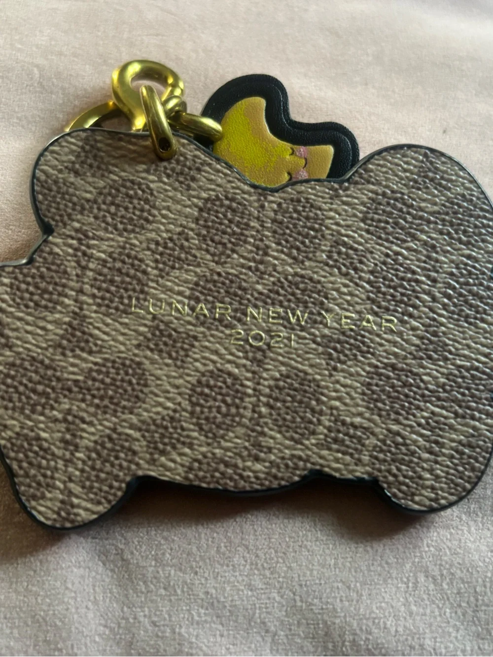 Coach Limited Edition 2021 Lunar New Year Ox Keyring Bag Charm - Picture 5 of 9